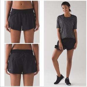 Lululemon Black Yoga Workout Tracker Shorts 12